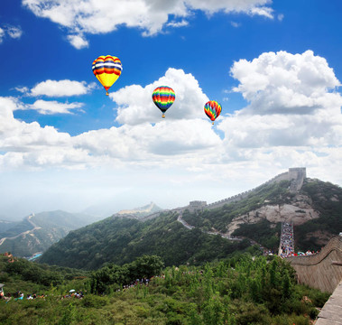 在八達(dá)嶺附近的北京長(zhǎng)城