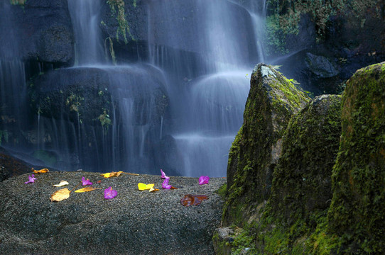 waterfall02