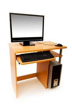电脑和书桌上孤立的白色