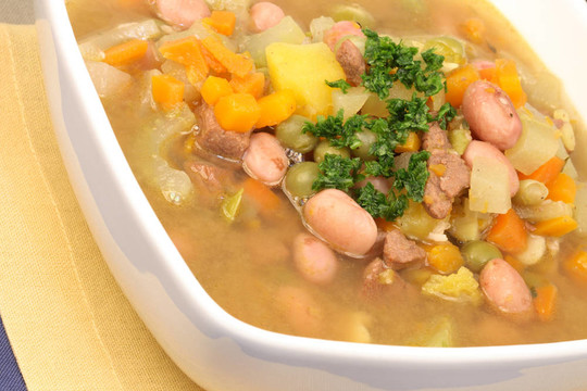 牛肉蔬菜湯