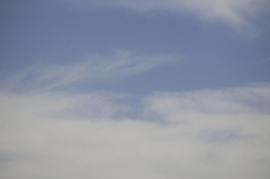 藍(lán)色的天空背景