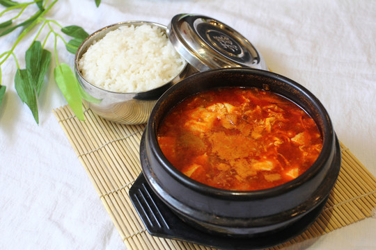 海鮮豆腐湯