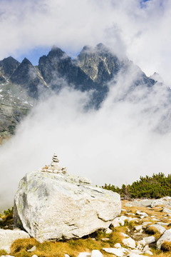 巨大的冷谷；Vysoke Tatry（高水）；斯洛伐克