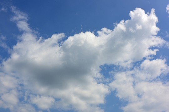 藍(lán)天白云