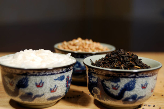 谷物黑葉茶