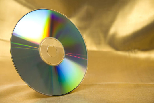 CD / DVD