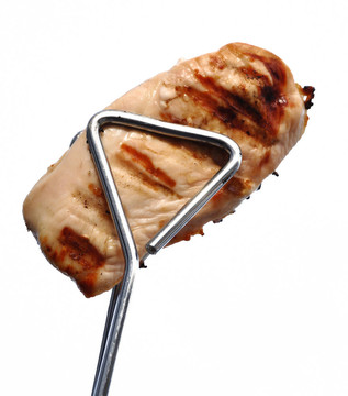 夾持烤雞胸肉