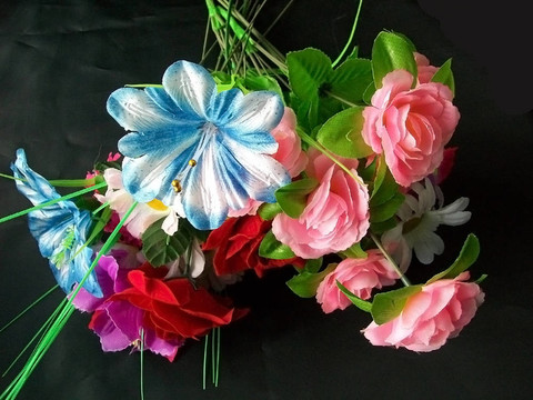 黑色人工花束顏色