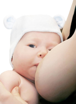 母乳喂養(yǎng)她的寶寶