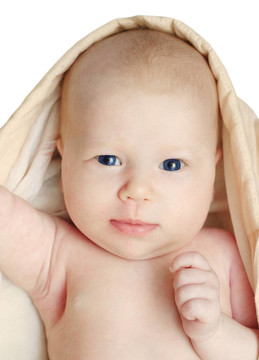 毯子里有一個月大的嬰兒