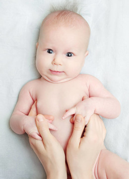 一個(gè)月大的嬰兒