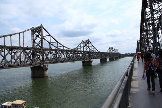 鴨綠江大橋