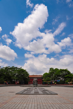 藍(lán)天白云