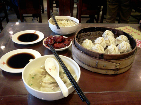 古鎮(zhèn)小吃