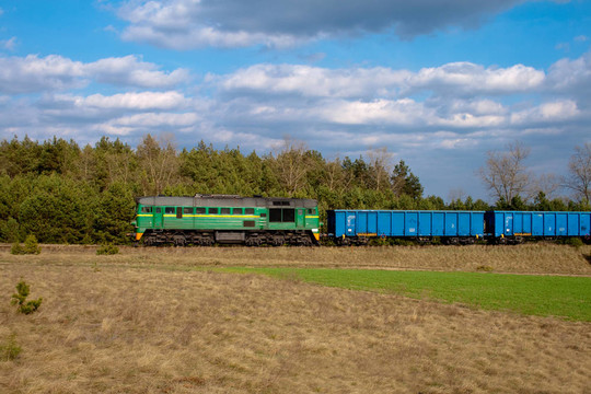 貨運內(nèi)燃機車