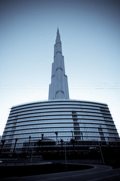 Burj Khalifa是世界上最高的建筑達(dá)800米。未來的visionusing cianotyp