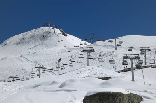 切爾維諾山滑雪勝地