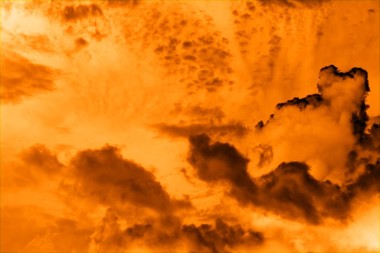 火紅的天空