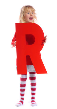 字母R的女孩