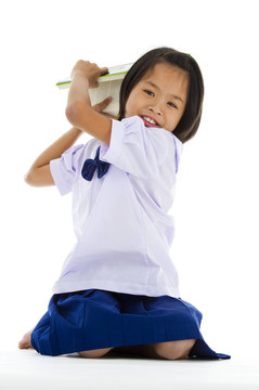 可愛女孩扔書