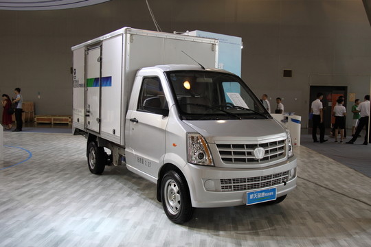 電動(dòng)貨車(chē)