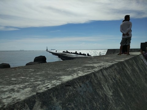 燈塔海岸