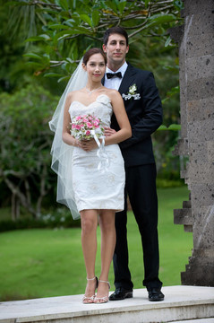 新婚夫婦