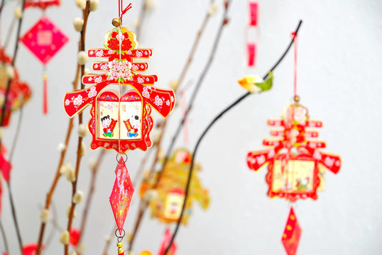中國農(nóng)歷新年樹裝飾