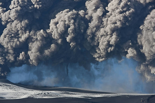 埃亞菲亞德拉冰蓋火山