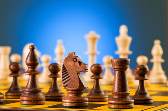 棋子與棋盤上棋子的概念