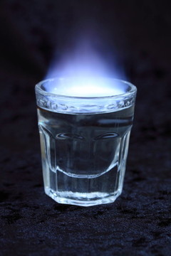 森布卡茴香酒