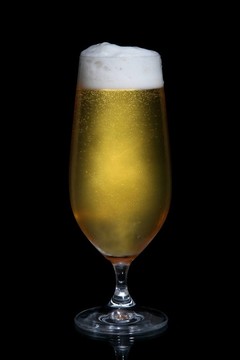 啤酒中的格拉斯
