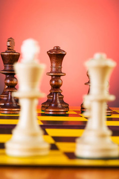 棋子與棋盤上棋子的概念