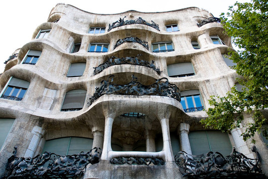 Casa Mila；巴塞羅那；西班牙