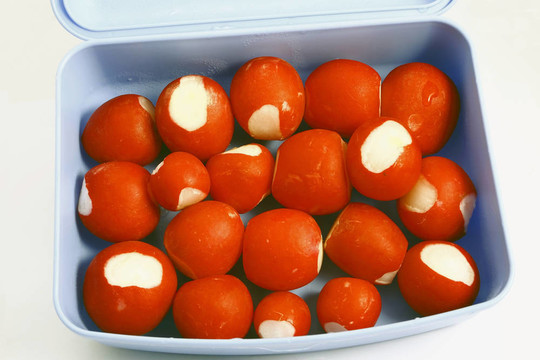 蘿卜（Raphanus sativus）上