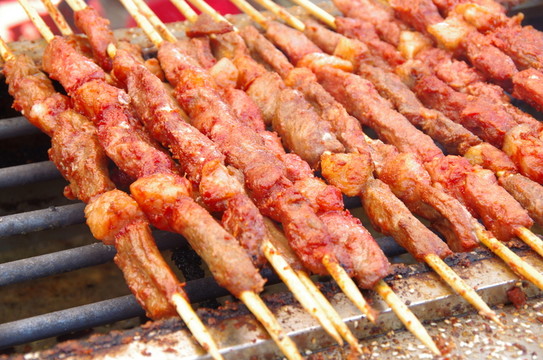 燒烤和牛羊肉串