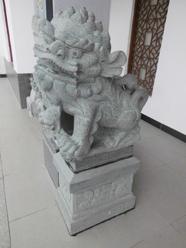 石獅子