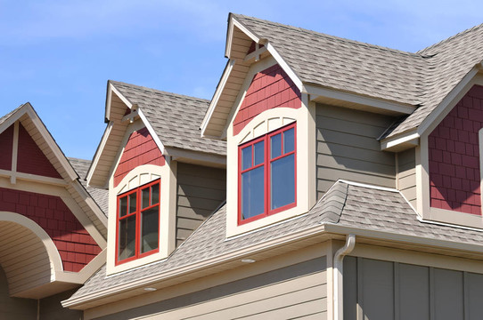 在住宅Gable Dormers