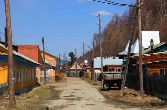 村