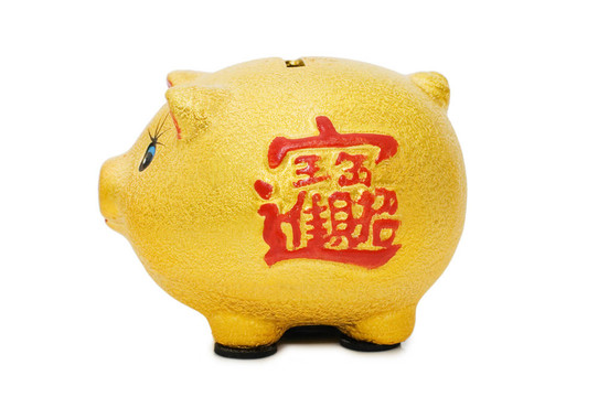 白色背景的中國金幣存錢罐