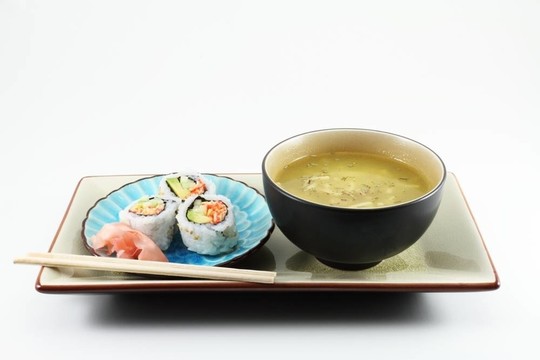 粟實(shí)和湯