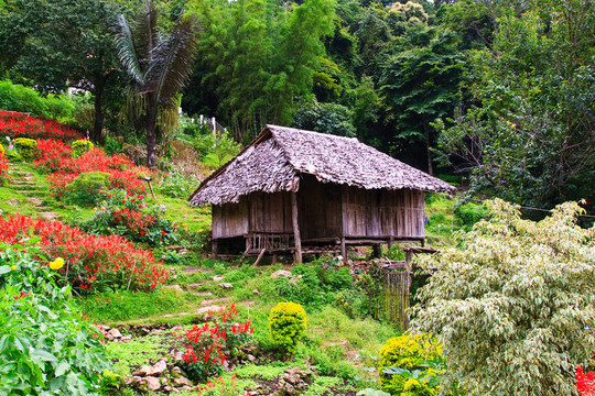 泰國(guó)山部落式小屋