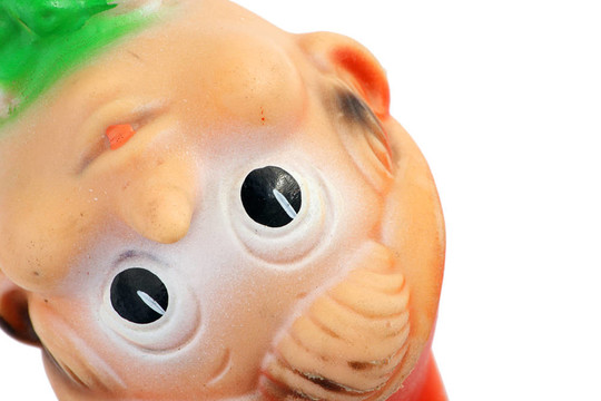 一種舊橡膠玩具的眼睛
