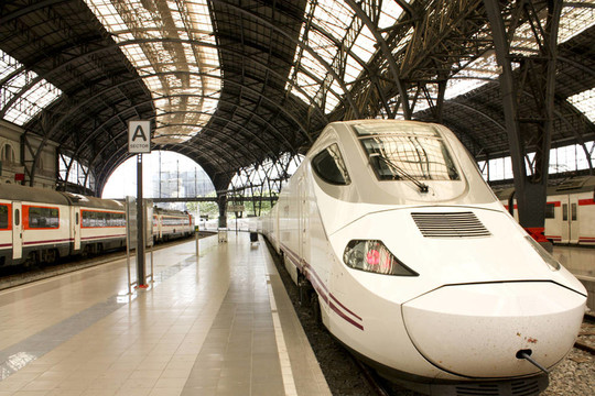 高速列車(chē)。TGV