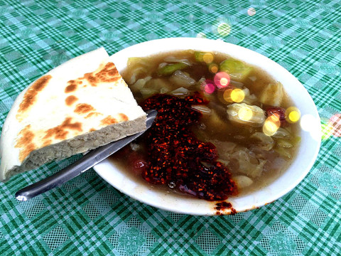 西安美食 胡辣湯 肉丸胡辣湯