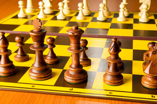 棋盤上的棋子