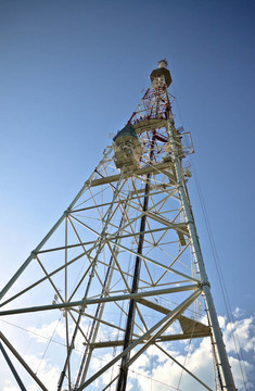 電視塔；底層視圖