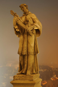 捷克雕像