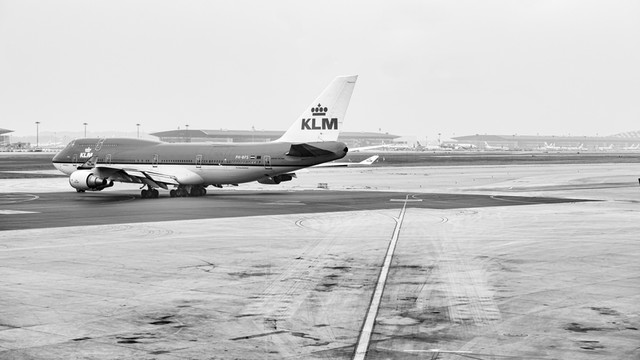 飛機(jī) 停機(jī)坪