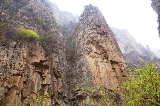 山體峭壁巖石 南太行山